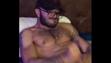 [HOT] Muscular Latino Solo in Amsterdam Hotel - Relaxed Morning Session BLAZEX
