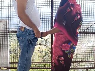 punjabi hot bhabhi in talking 1st time banging outside flower outside door by pond