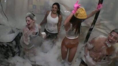 Diversión en un dormitorio atrevido