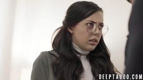 Whitney Wright's Juicy Pussy&#x270C; Devoured by Derrick Pierce