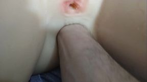 ENFIANDO O BRA&Ccedil_O TODO DENTRO DO CU DA PEITUDA BRANQUELA GOSTOSA