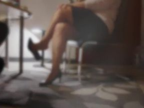 Technician visit the secretary's office with horny surprice