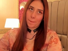 Big booty red head chick is waving her ass