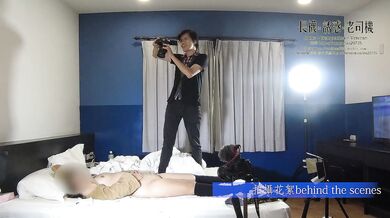 behind the scenes 2