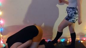 Ballbusting her Blindfolded Boyfriend