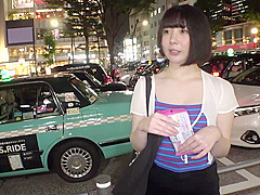 200gana-2533　制汗シートで際どいところを拭いてあげつつ、お洋服を脱がし