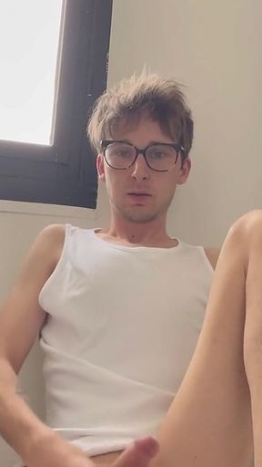 Jerking in My Friend's Kitchen Lets Cum Togheter