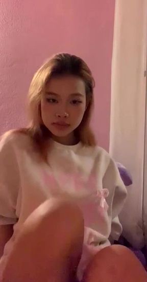 Tiny teen teases her tits on OnlyFans
