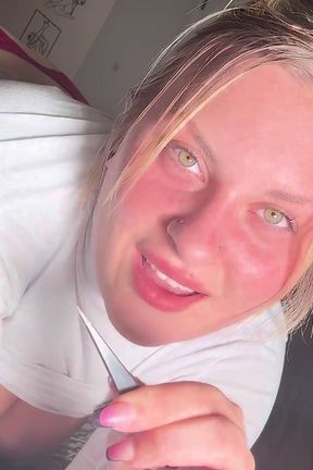 Giantess: the Scientists Experiments on a Little Man