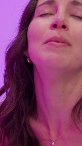 Dating Through The Senses With Emma