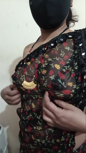 Bhabhi Ka Saree Mein Full Nude Video   Clip 1