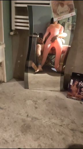 Wants to Porn Studio!