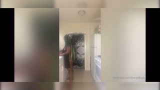 CUM CLEAN MY KITCHEN WITH ME