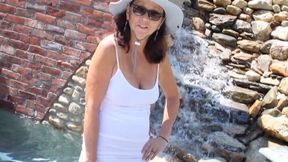 Fun Outdoor Fuck in the Fountain - Candi Annie