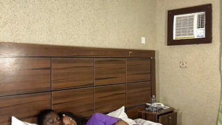 Blowjob, svart, munnsex, uten kondom, amatørblowjob, kuker – hjemmelaget film av amatørhomofile, stor svart kuk som får anal knulling