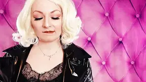 Sultry Arya Grander wears rubber gloves in a hot ASMR video