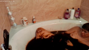 Solo Instant Mud Bath Enjoyment