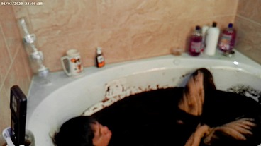 Solo Instant Mud Bath Enjoyment