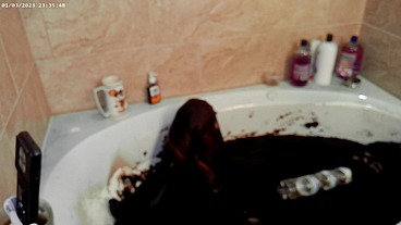 Solo Instant Mud Bath Enjoyment