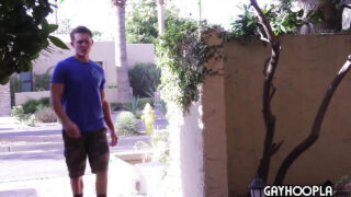 Blowjob, par, trekant – hård anal gruppesex på universitetet Jerry Cabrera,