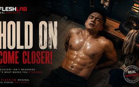 Hold on! Come Closer! Asia Twink Get a Nice Handjoib in the Locker Room!