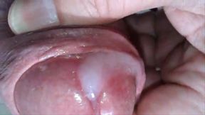 Nice close-up while jerking off
