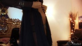 audrey bitoni and cassie young give the king has two vaginas to choose from after dinner