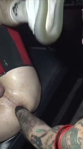 Amazing Big Butt Fucked Raw by Hairy Boy