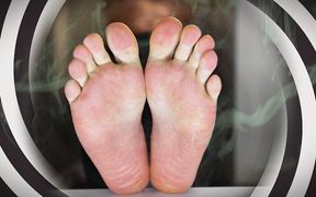 Human Feet Sponge Training