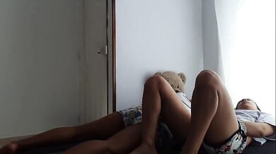 Seduced my cousin’s girl and made her drip on the couch