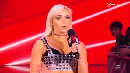 pretty girl me Liv Morgan Entrance With New Theme Song_ Raw, Jan. 3, 2022 -(1080p)-(1080p).mp4...