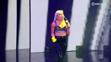 pretty girl me Liv Morgan Entrance With New Theme Song_ Raw, Jan. 3, 2022 -(1080p)-(1080p).mp4...