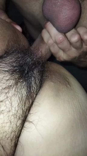 eating my Japanese coworker&#039;s hairy pussy