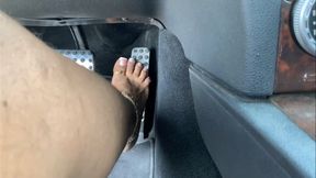 Heavy And Crazy Revving French Tips And Barefoot!