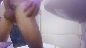 putaria no bamnheiro pela cameras