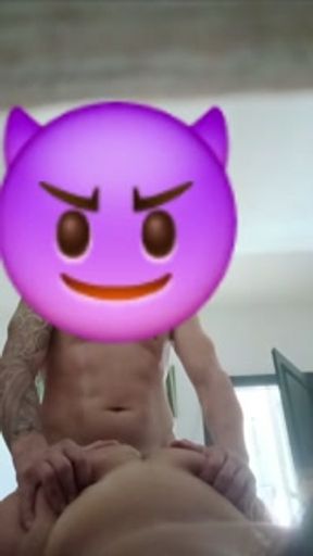 Elle screams with pleasure 🥵💦😈