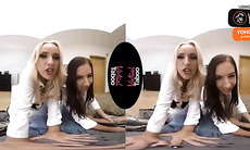 Busty sisters love onanism together