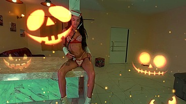 Halloween a bonequinha enfermeira medindo a temperatura do cuzinho