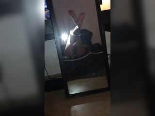 I masturbate whilst looking at myself in the mirror