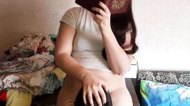 Student flunks exam gets face fucked mercilessly by erotic study partner