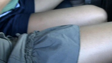 PillowGirls - Girls in cabs have fun with each other