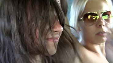 PillowGirls - Girls in cabs have fun with each other
