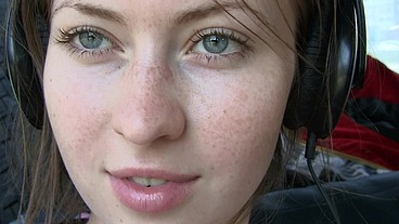 PillowGirls - Girls in cabs have fun with each other