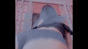 Novinha rebolando