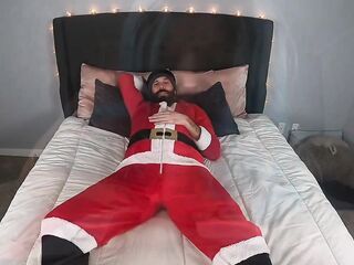 Santa’s nasty little helper! Full movie on OnlyFans.