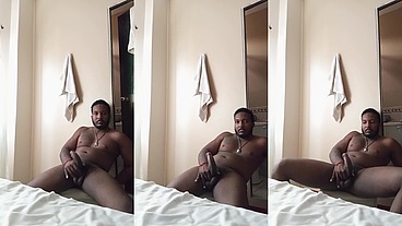 Jamesvergon - vergon moreno dorado latino caliente