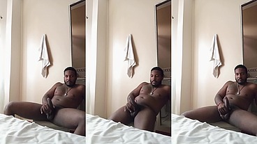Jamesvergon - vergon moreno dorado latino caliente