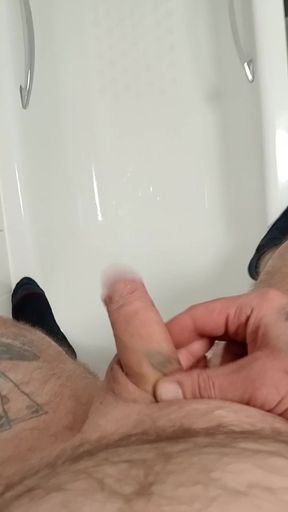 Having more fun in the bath 😁