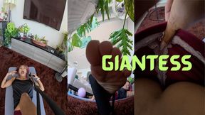 Workout Distraction: Playful Foot Lifts To Panty Trap Fail