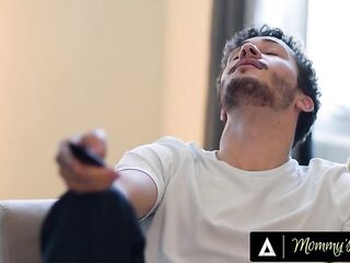 MOMS HUNK - My Stepson Caught Me Banging His Crush Kimmy Kimm